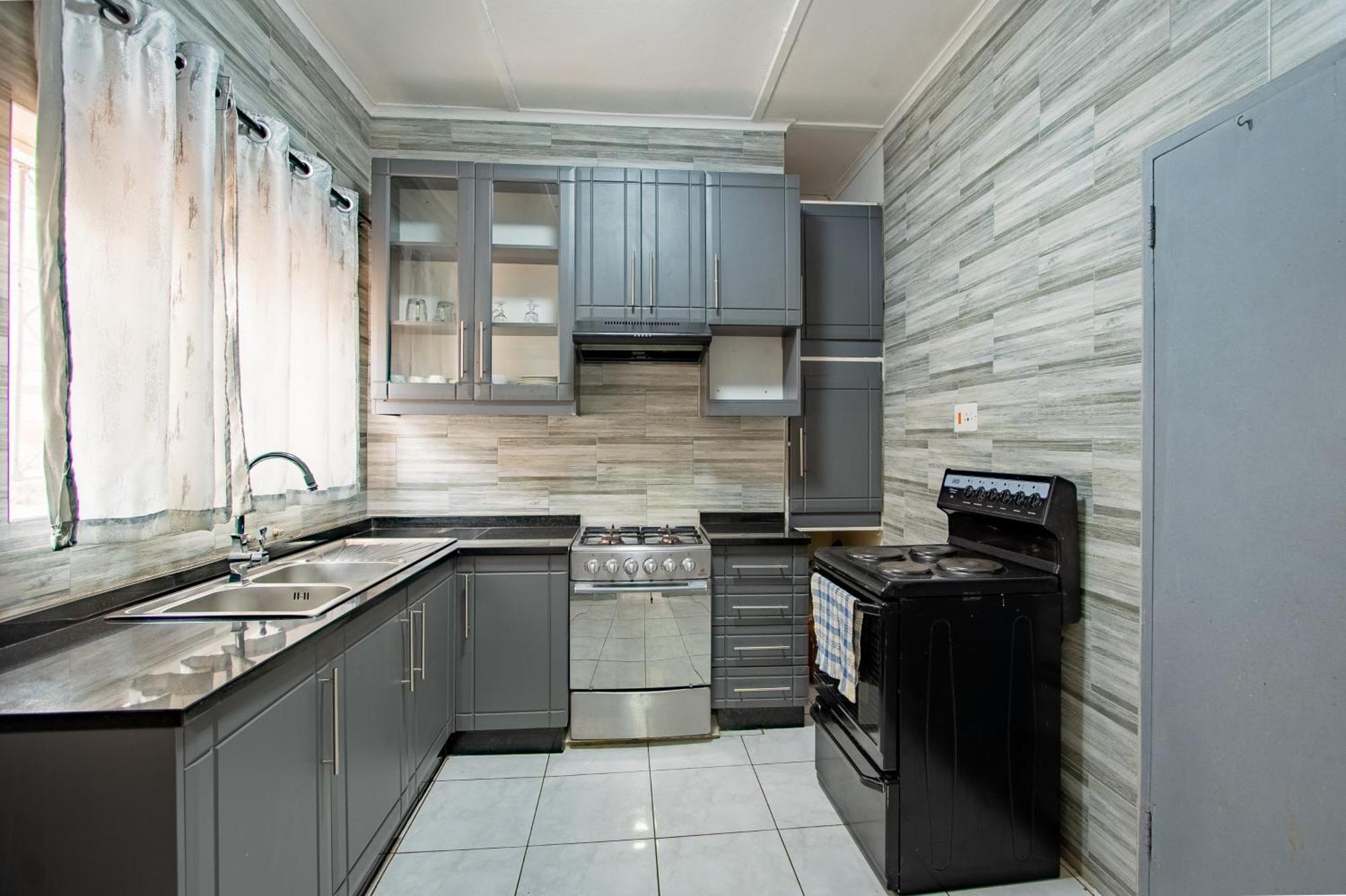 Wood Road Guest Lodge Air Terjun Victoria Bagian luar foto